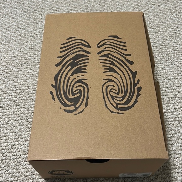 CROCS SALEHE BEMBURY HORCHATA SIZE 11 - Picture 1 of 7